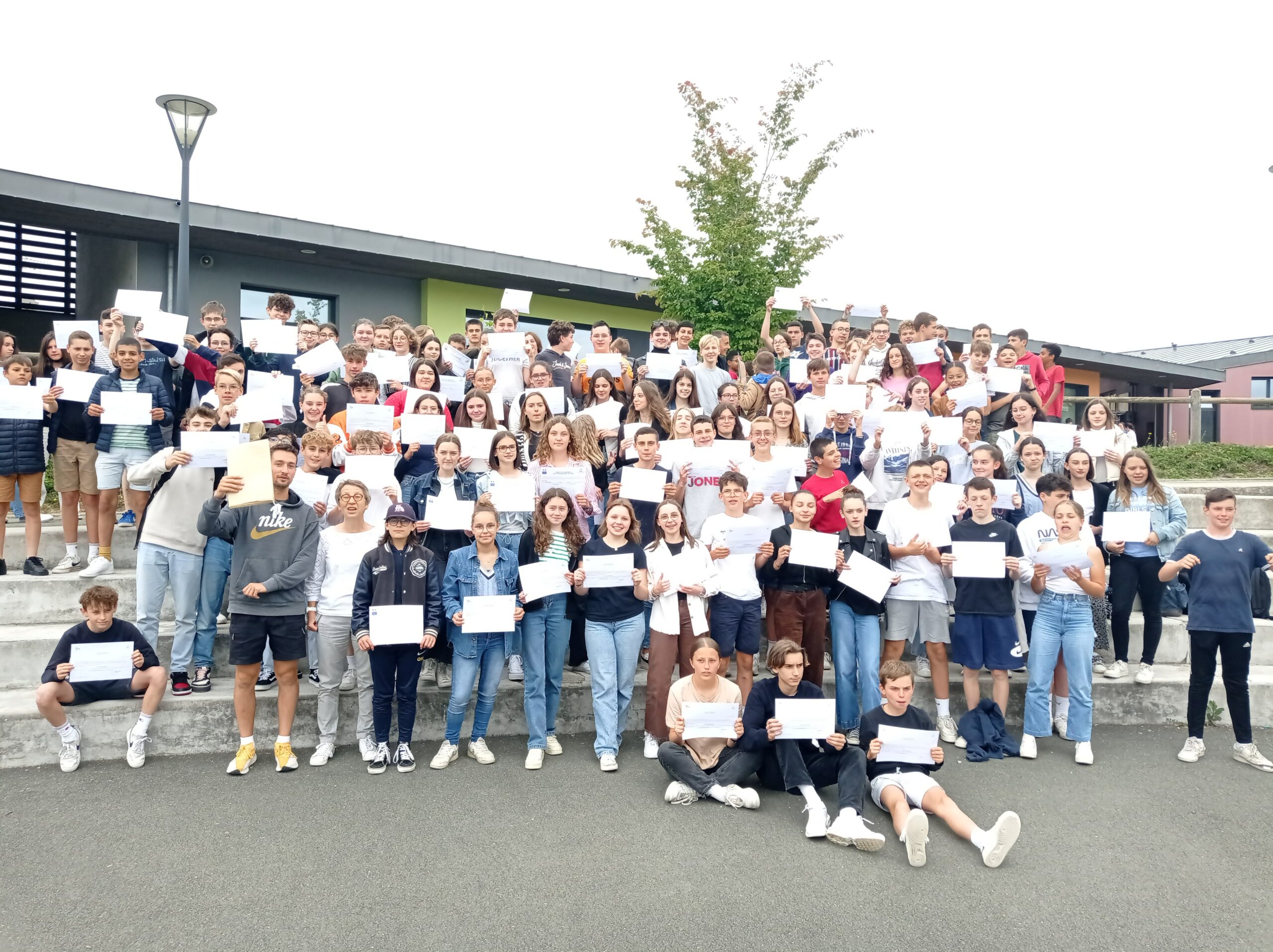 Remise des diplômes du PSC1 pour les 4è