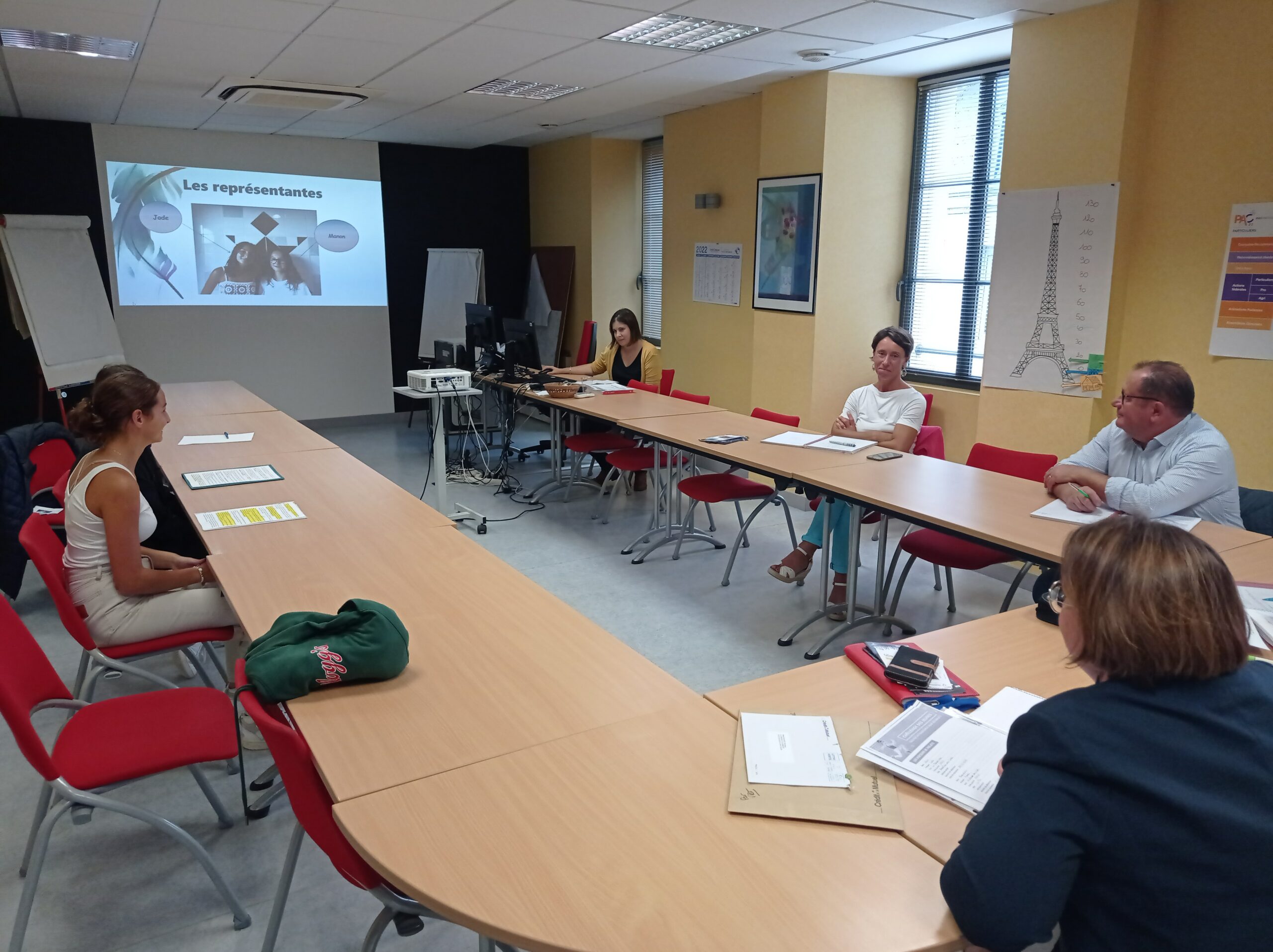 Demande de soutien du projet distributeur de protections hygiéniques à St Jo avec Créavenir