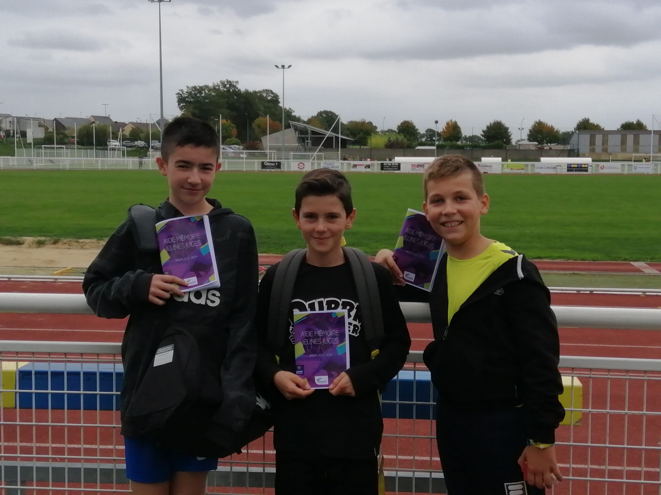 3 élèves en formation