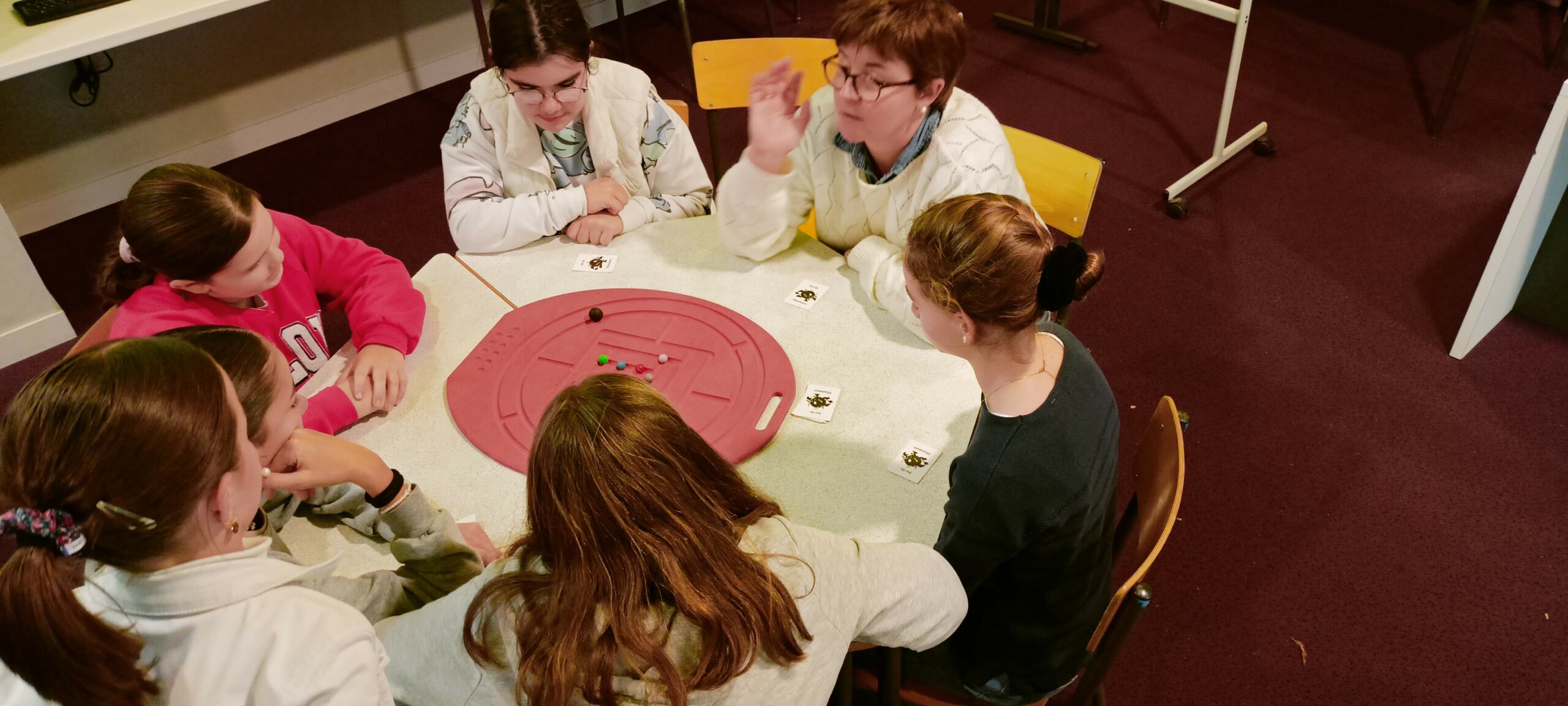 Activité « jeux d&rsquo;antan et d&rsquo;ailleurs » pour l&rsquo;atelier M comme Mayenne
