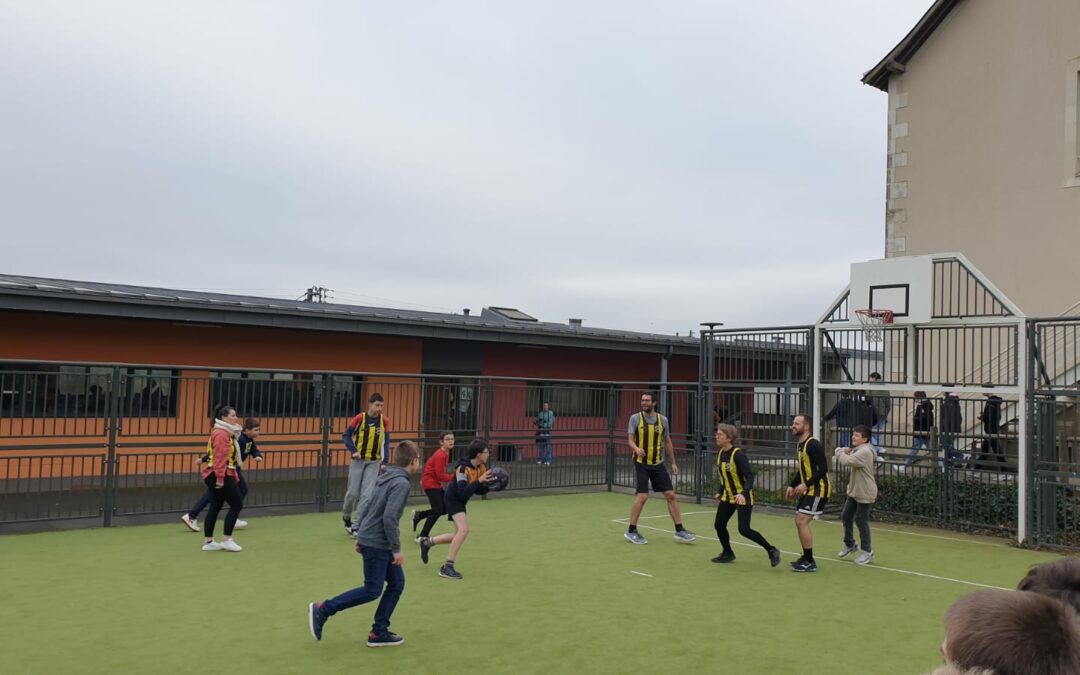 Matchs de basket « profs »- élèves