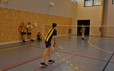 Saint J0: Rush Gagnant au championnat District Ugsel de Badminton.