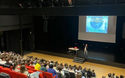 Conférence de Stephane Blocquaux auprès de nos 4è : la différence entre le monde réel et virtuel